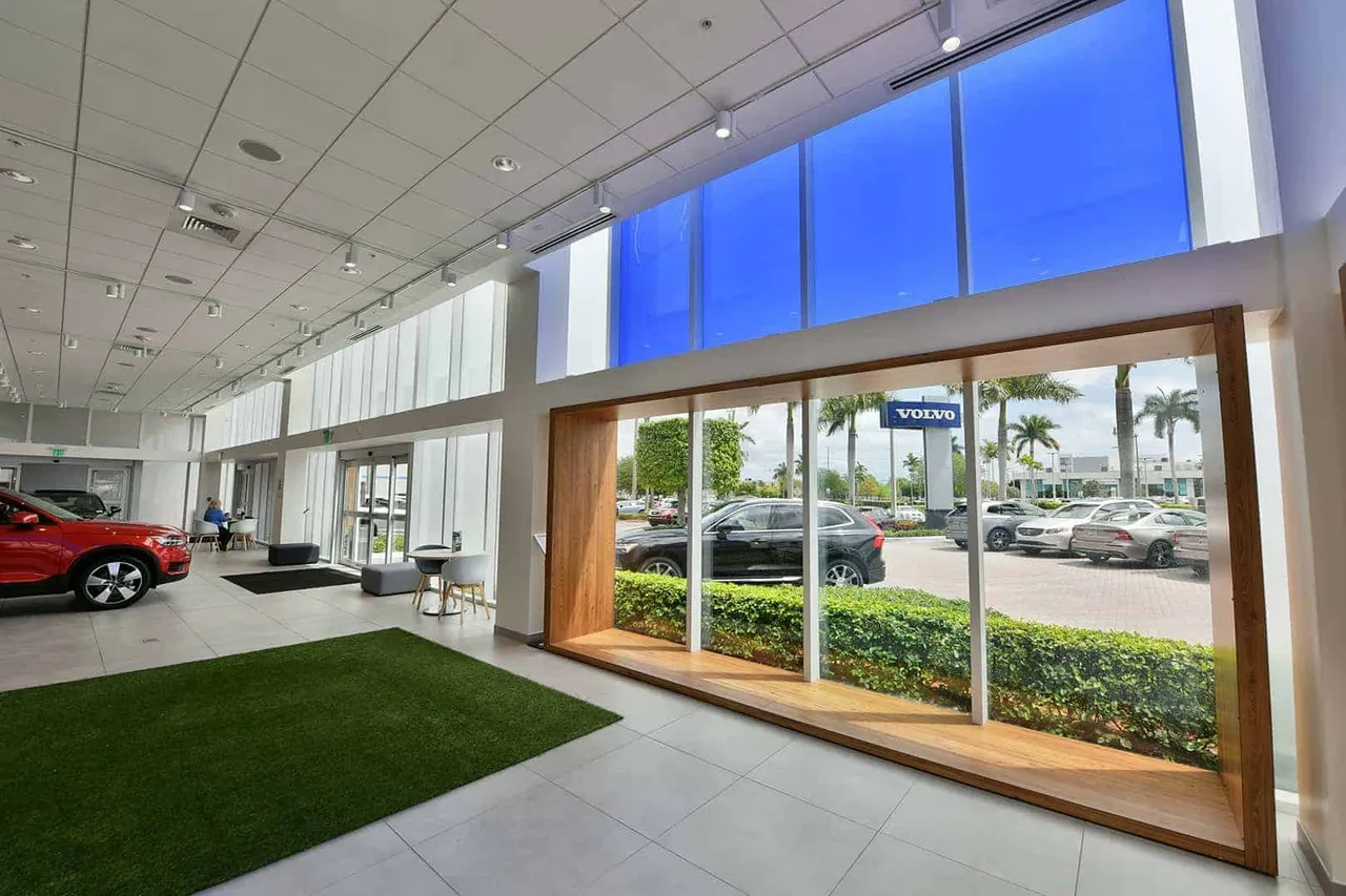 Commercial Doors & Glass